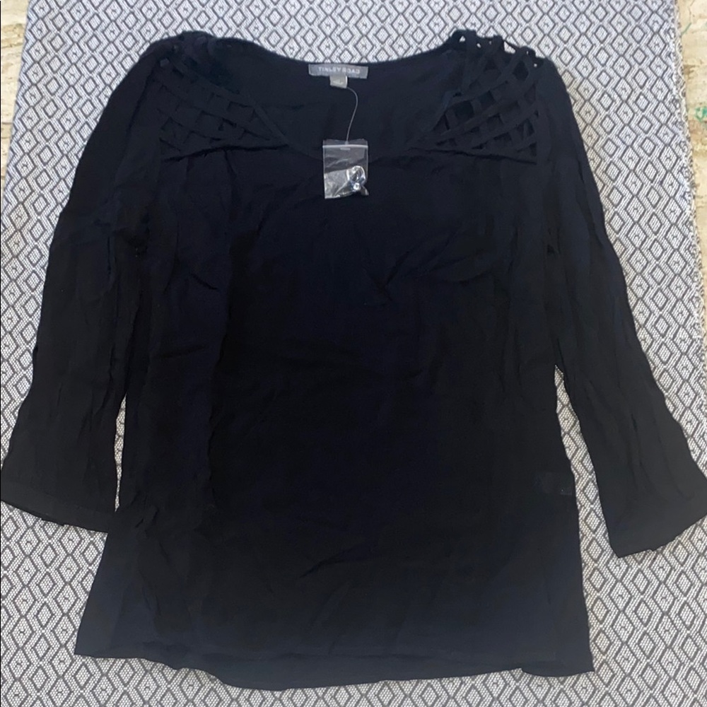 Tinley Road- New Black Women's Top size: XS Color: Black
